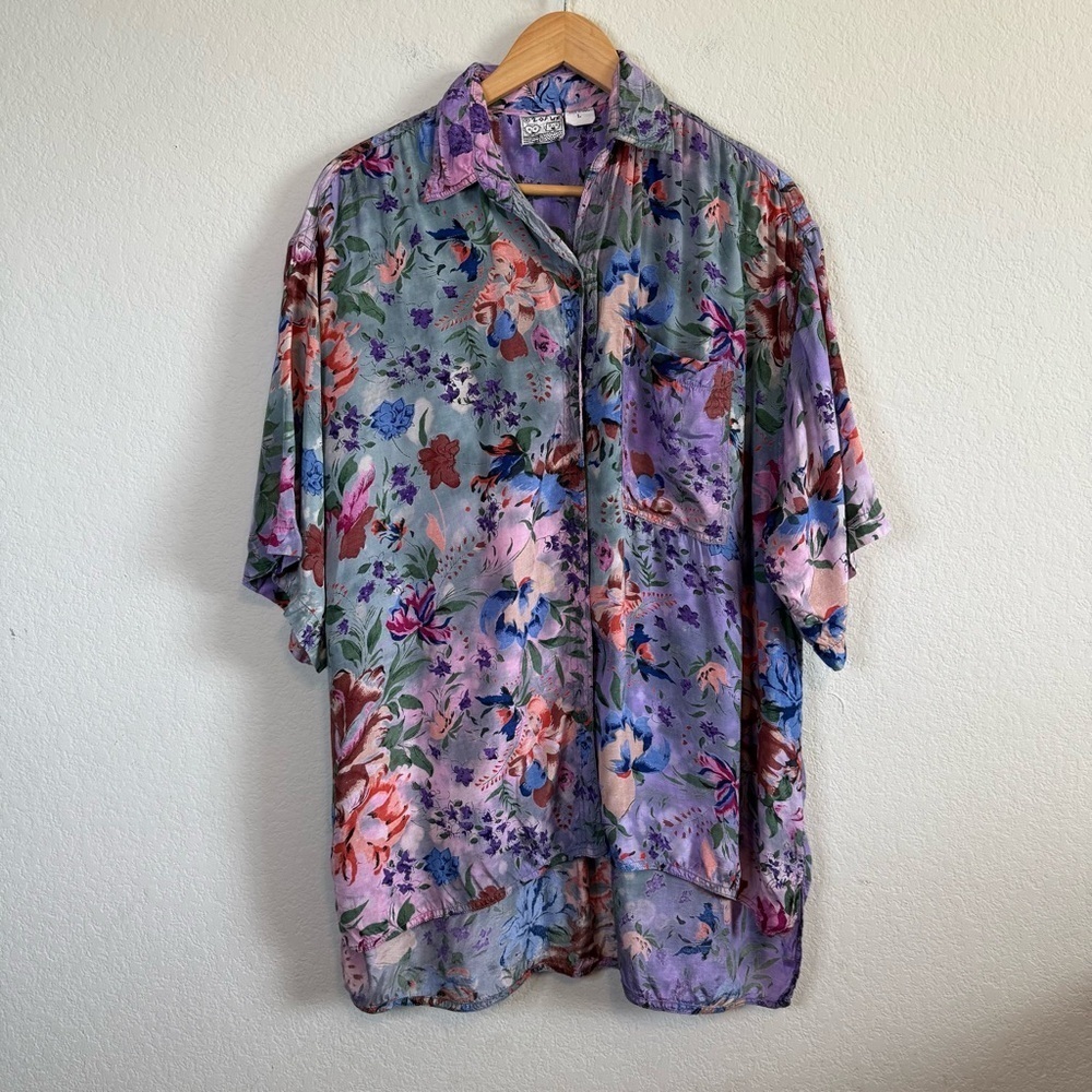 Vintage 2 of Us Button Front Lightweight Floral Purple Artsy Shirt Top Sze Large